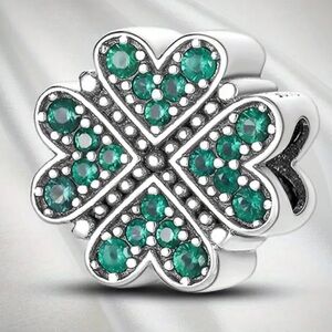 925 Hearted Clover Charm-NEW